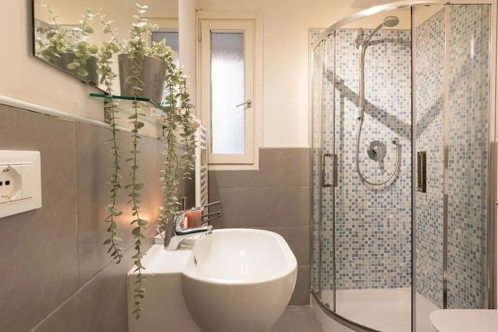 Apartments Florence- 4 Bedroom In Pellicceria إيطاليا
