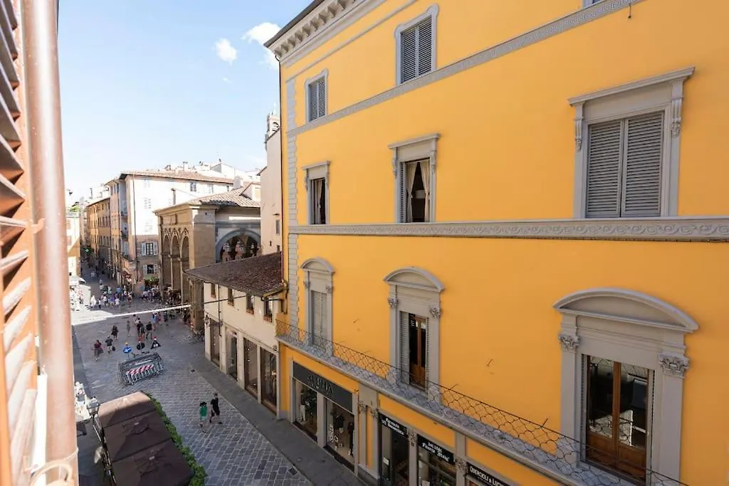Apartments Florence- 4 Bedroom In Pellicceria فلورنس